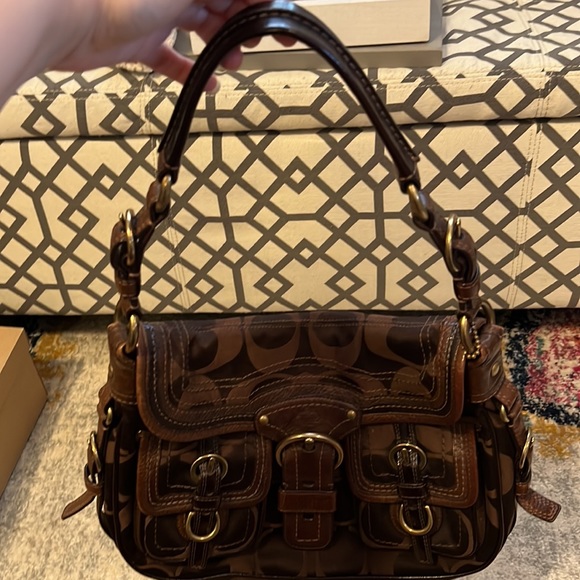 Medium brown coach authentic coach bag - Picture 2 of 12
